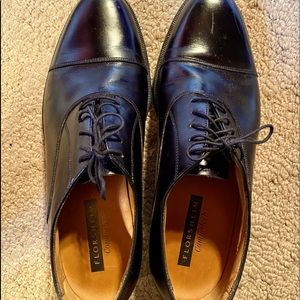 Florsheim lace up black shoe size 10